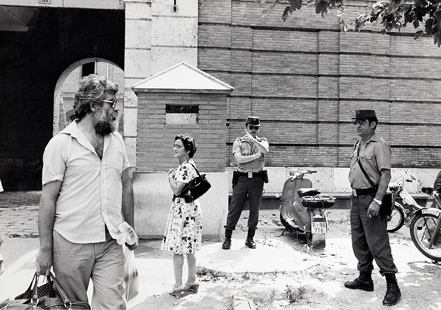 Inaugurada la exposición 'Jarque la càmera i la vida' en el Centro Cultural Mario Monreal