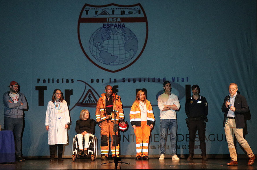 La concejalía de Policía Local del Ayuntamiento de Sagunto organiza el ‘Road Show’ para educar y concienciar en la prevención de accidentes de tráfico 