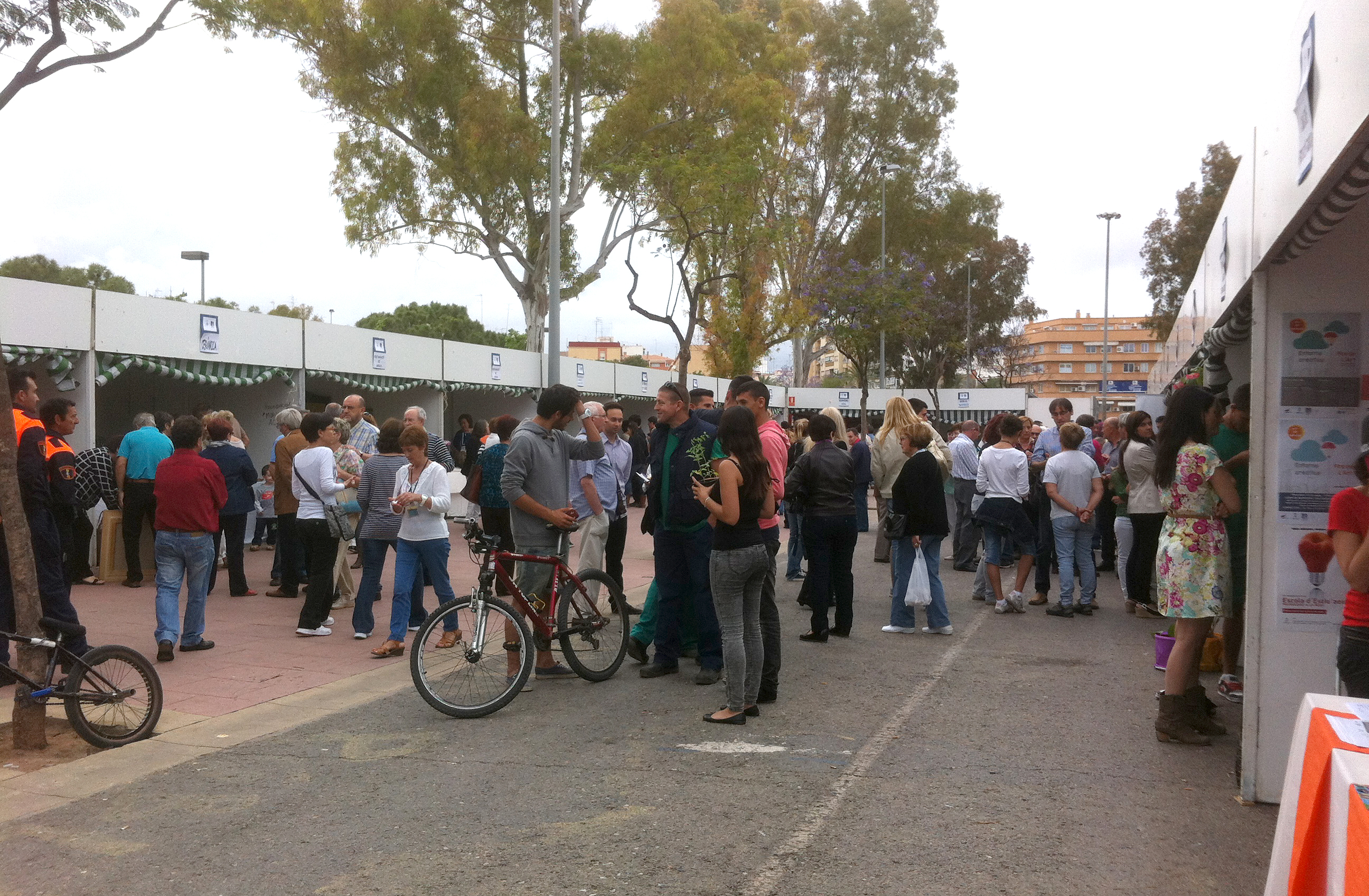 Las Escuelas de Proximidad UP Sagunt celebran la XIX edición de la Feria del Arte