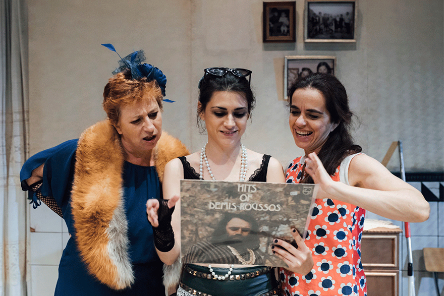 La obra valenciana de teatro ‘Família Normal’ llega a la Casa Municipal de Cultura de Puerto de Sagunto 