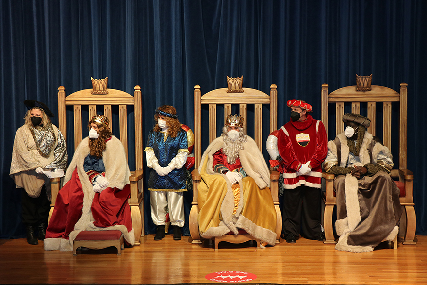 Sagunto recibe a los Reyes Magos 