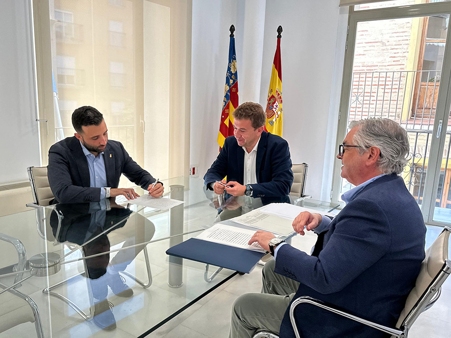 El Ayuntamiento de Sagunto y el EVHA firman la cesión de los terrenos de la Gerencia y Fusión para construir 200 viviendas