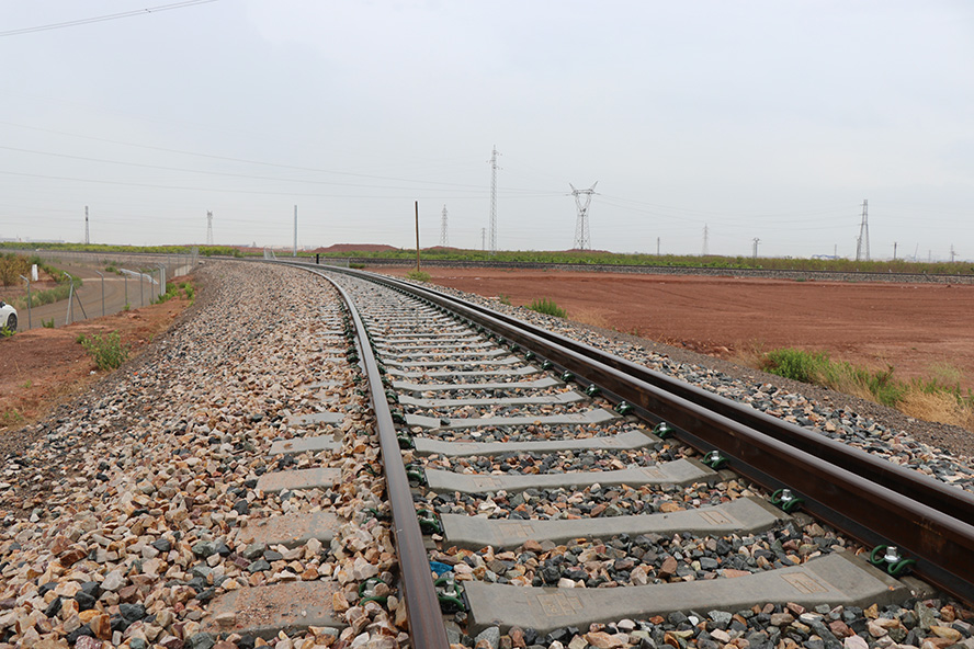 El Ayuntamiento de Sagunto se compromete con el desarrollo de una infraestructura ferroviaria moderna y competitiva