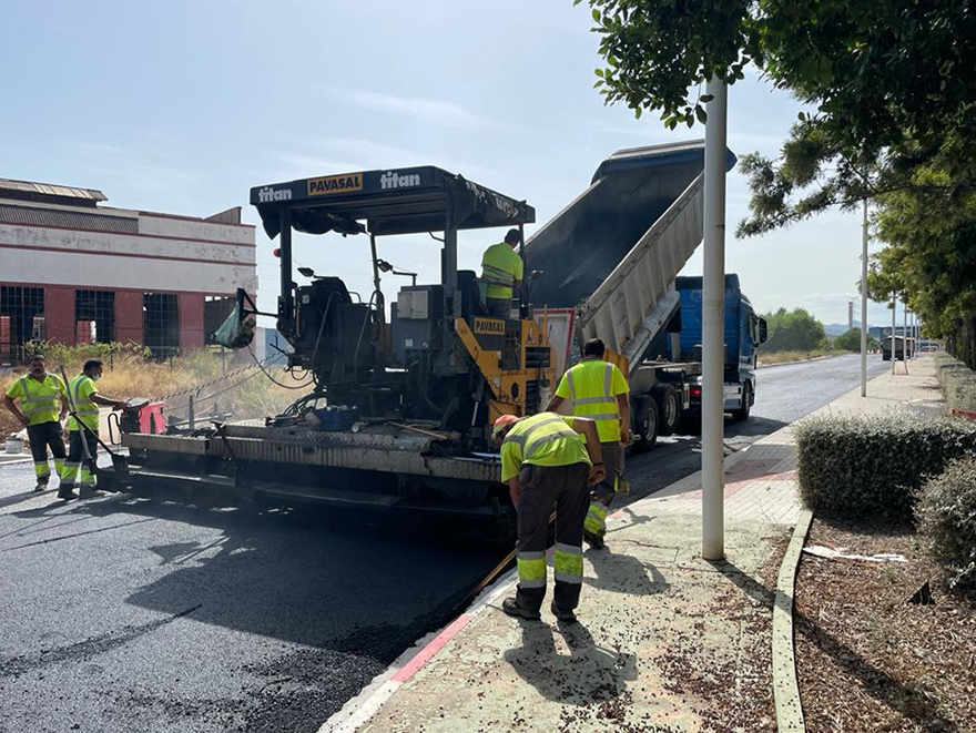 Las obras de mejora de la avenida Andoni Sarasola avanzan a buen ritmo y se espera que concluyan en las próximas semanas