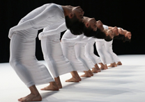 "Tao Dance Theatre" llega al Teatro Romano