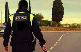 La Policía Local de Sagunto detiene a un hombre por negarse a realizar la prueba de alcoholemia 