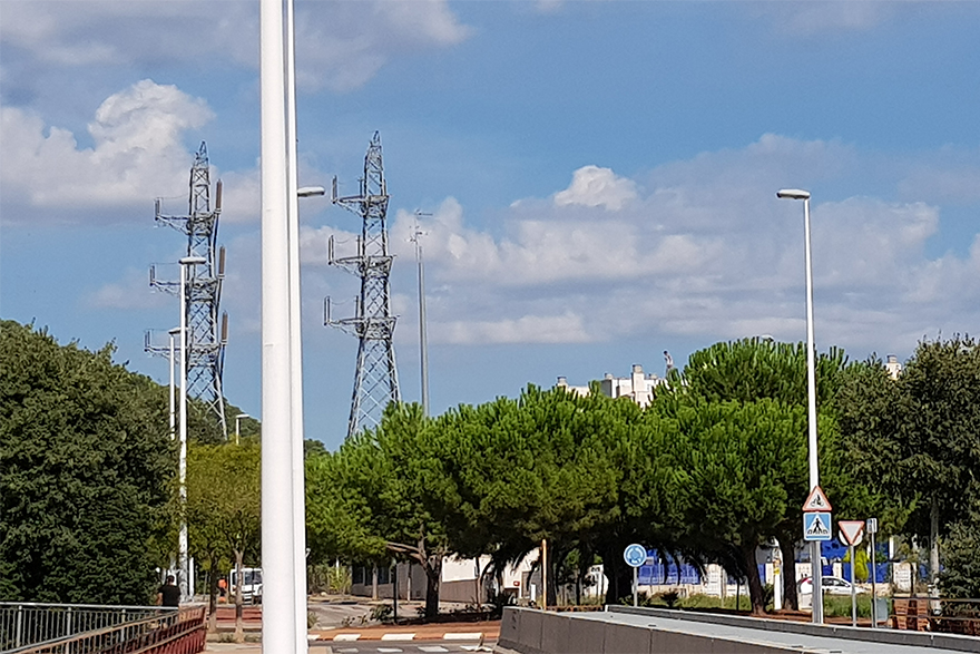El Pleno del Ayuntamiento de Sagunto insta al Gobierno estatal a actuar ante la escalada de precios de las tarifas eléctricas