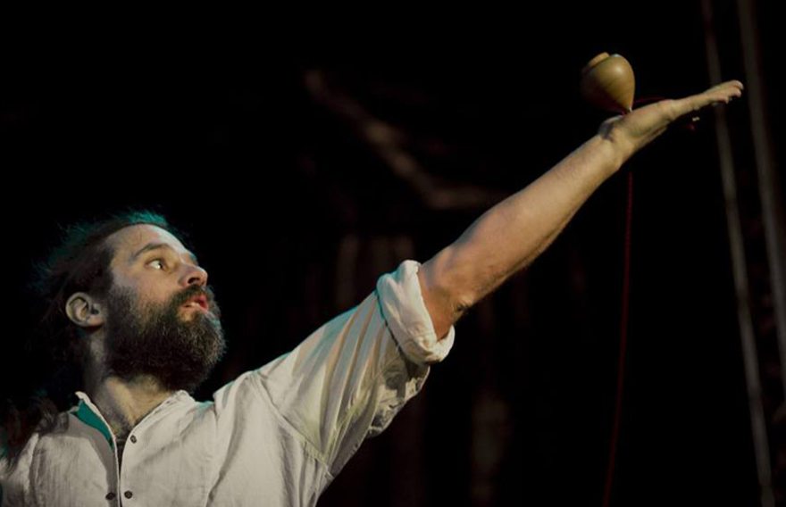 El Off Romà ofrece esta tarde el espectáculo de circo ‘Espera’